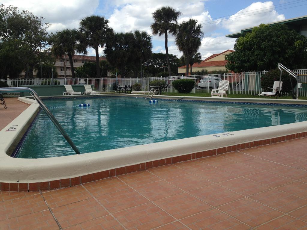 Boca Inn Boca Raton Dış mekan fotoğraf